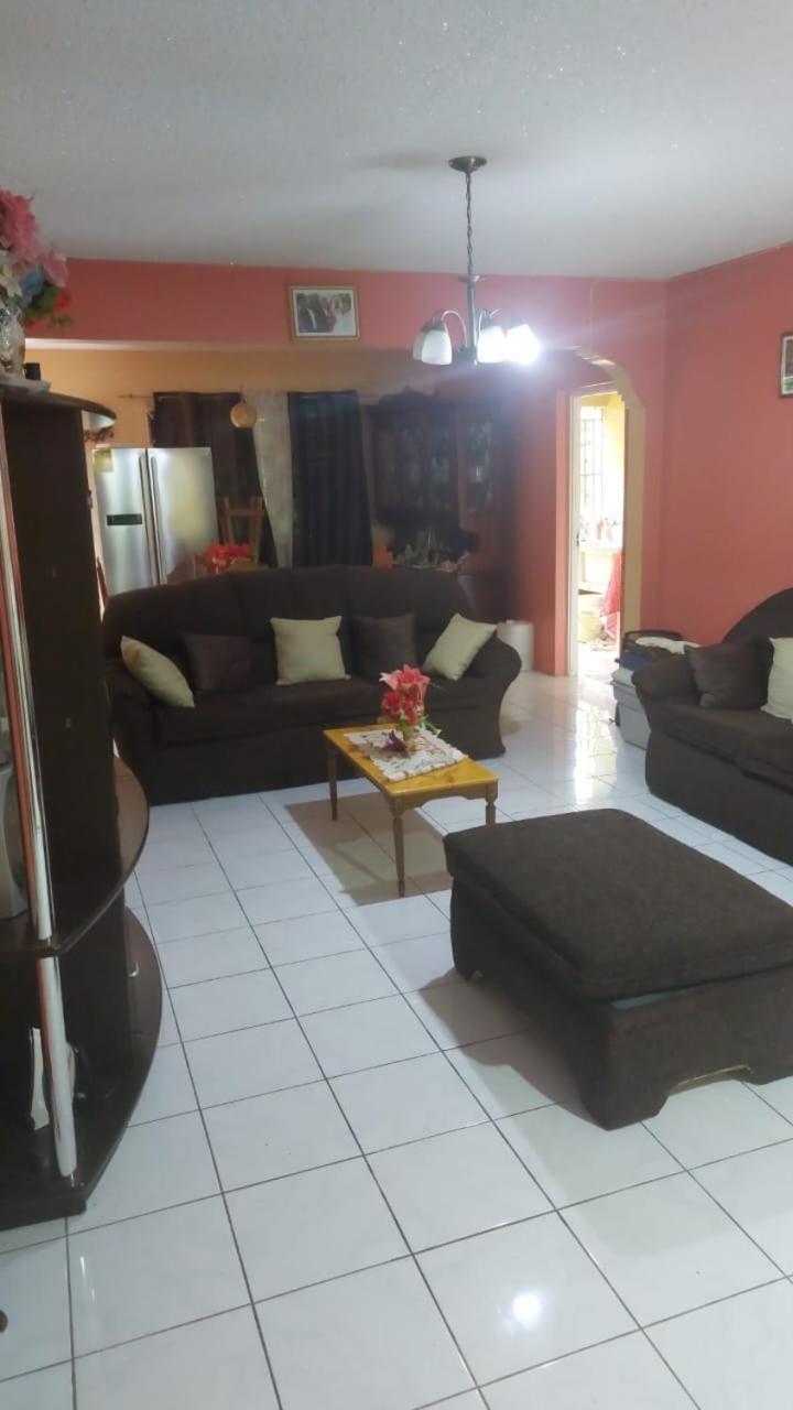 Griffiths Guest House White Hill Ngoại thất bức ảnh