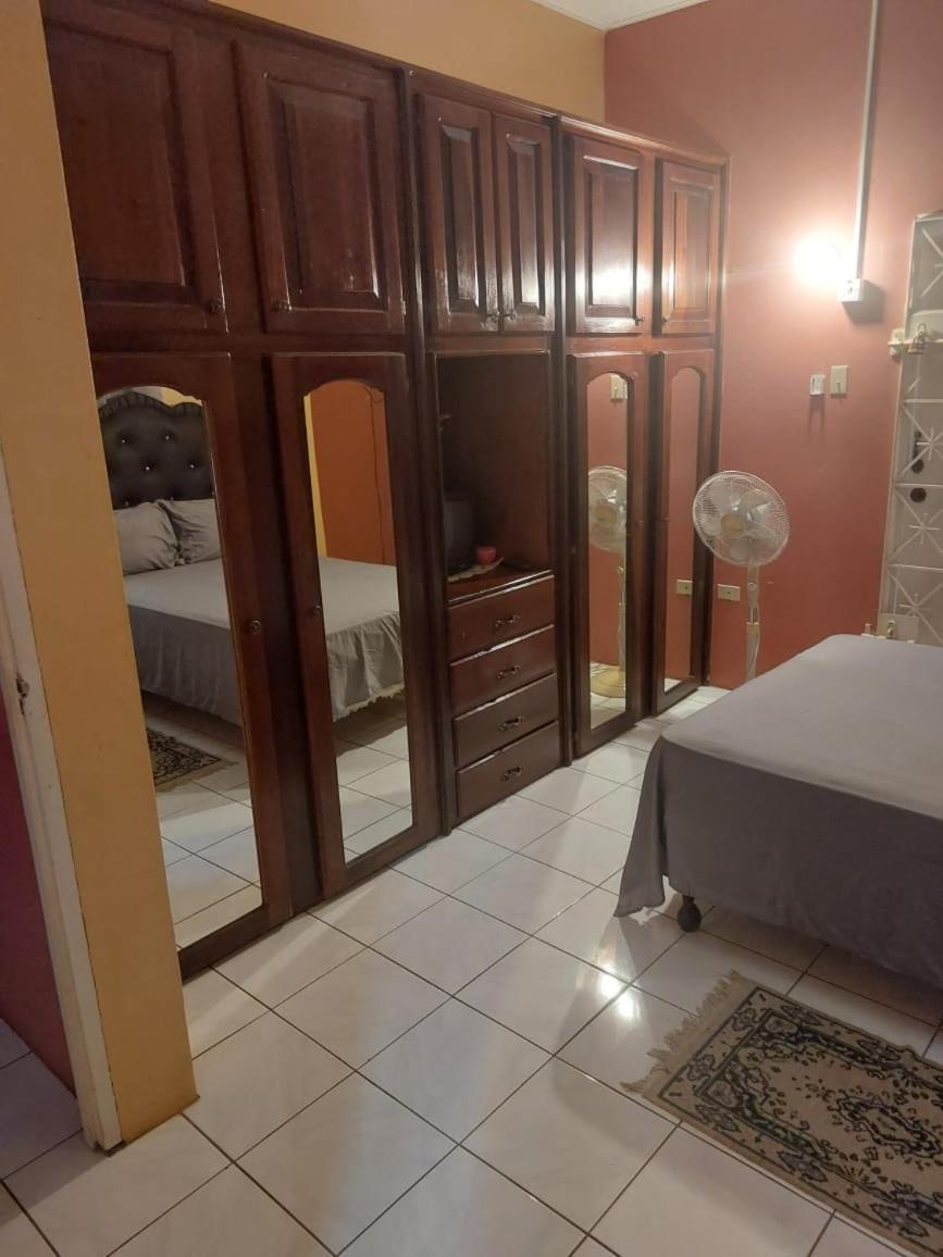 Griffiths Guest House White Hill Ngoại thất bức ảnh